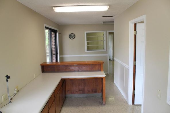 310 Idlewild Rd, Columbus, MS 39702